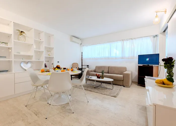Roca Mare 1 Bloc B 01 - Happy Apartment Menton
