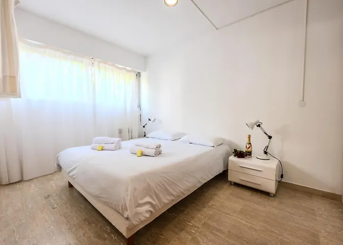 Roca Mare 1 Bloc B 01 - Happy Appartement Menton